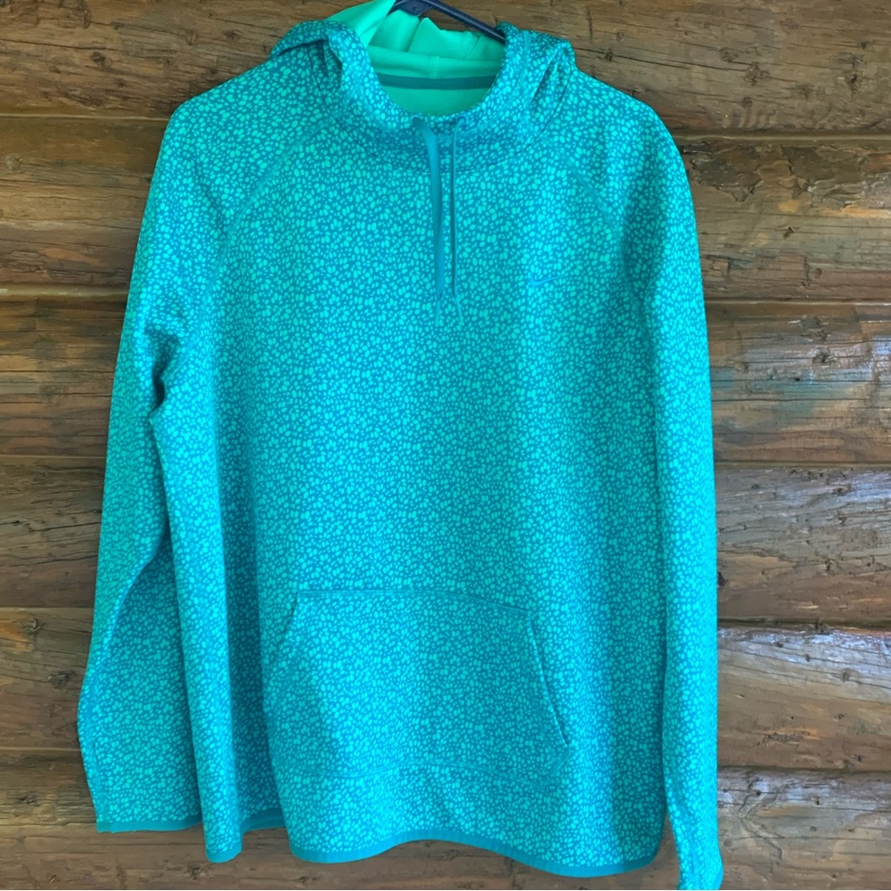 Nike therma-fit hoodie